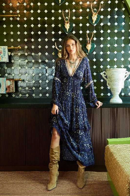 Astro Maxi Dress Fashionable Off-Shoulder Maxi Dress