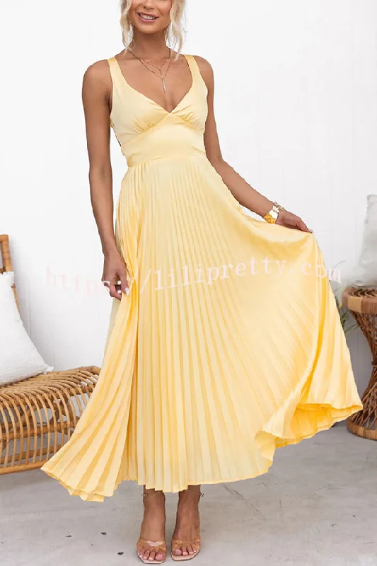 Tucson Sunset Pleated Back Elastic Umbrella Maxi Dress Chic Boho Print Maxi Dress