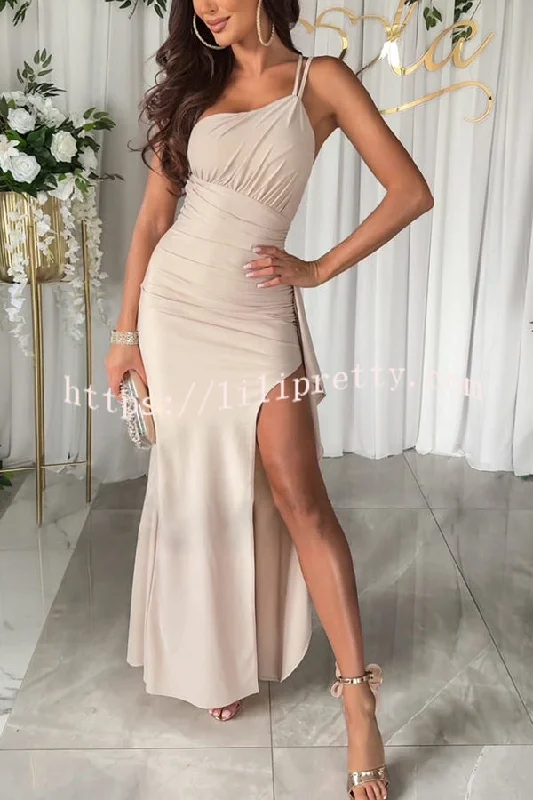 Lilipretty® Party Love One Shoulder Ruched Waist Ruffle Slit Maxi Dress Trendy Maxi Dress with Lace Lilipretty® Party Love One Shoulder Ruched Waist Ruffle Slit Maxi Dress Trendy Maxi Dress with Lace