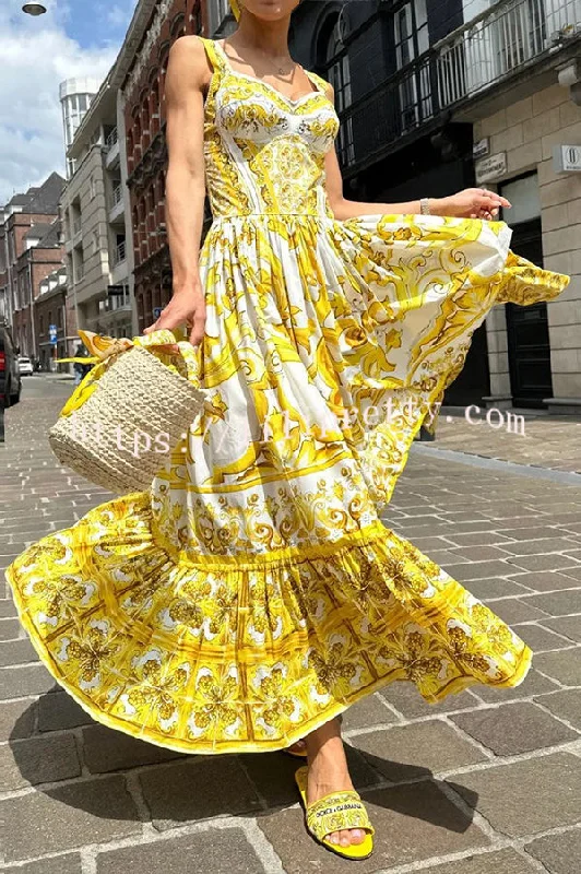 Ready To Dance Palace Print Back Smocked Maxi Dress Fashionable Open-Back Maxi Dress Ready To Dance Palace Print Back Smocked Maxi Dress Fashionable Open-Back Maxi Dress