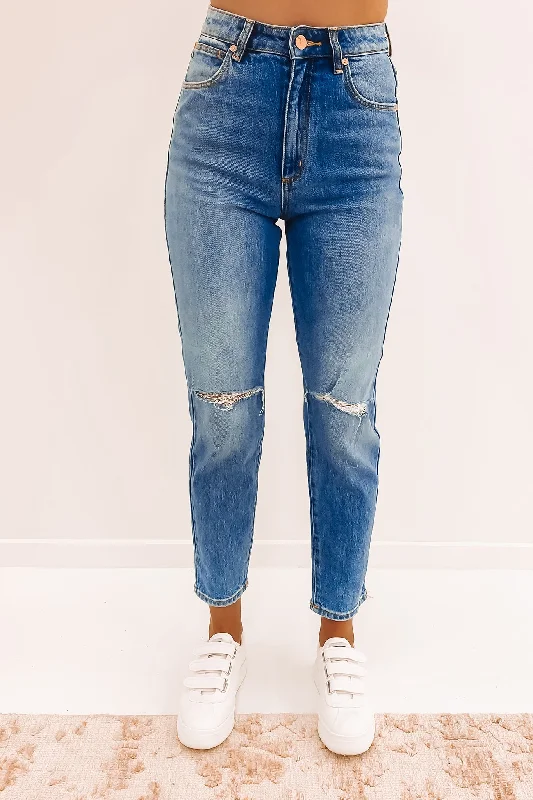 A 94 High Slim Jean Amelia Rip Trendy Vintage Denim Jeans