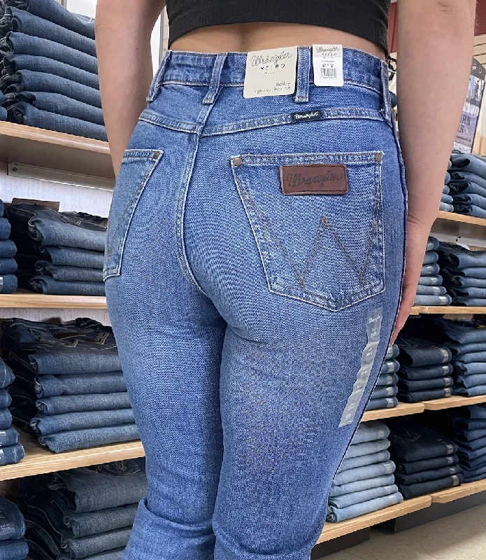 Wrangler Retro Bailey Jean Women's 112352981 Comfortable Distressed Straight-Leg Jeans Wrangler Retro Bailey Jean Women's 112352981 Comfortable Distressed Straight-Leg Jeans